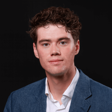 Foto_vierkant_v2 (1) Foto_vierkant_v2 (1)